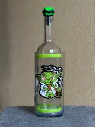 Бонг стеклянный "Мастер Йода"